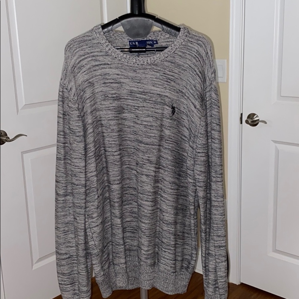 Grey Crewneck NEVER WORN